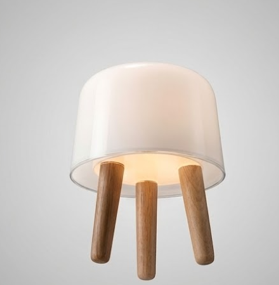 Stooli Lamp